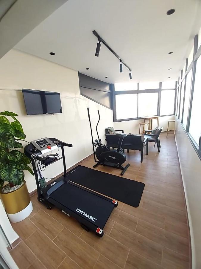 Modern Apartment Opposite The Hassan2 Mosque, Very Well Equipped And Stylish, 85 M2 With Gym And Direct Sea View With Underground Garage , Prohibits Unmarried Couples Of Arab Origin Казабланка Екстериор снимка