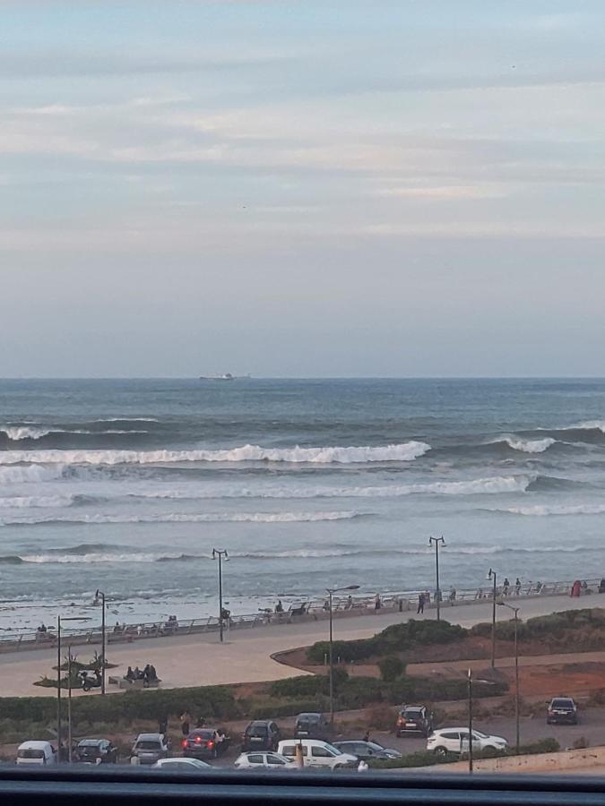 Modern Apartment Opposite The Hassan2 Mosque, Very Well Equipped And Stylish, 85 M2 With Gym And Direct Sea View With Underground Garage , Prohibits Unmarried Couples Of Arab Origin Казабланка Екстериор снимка