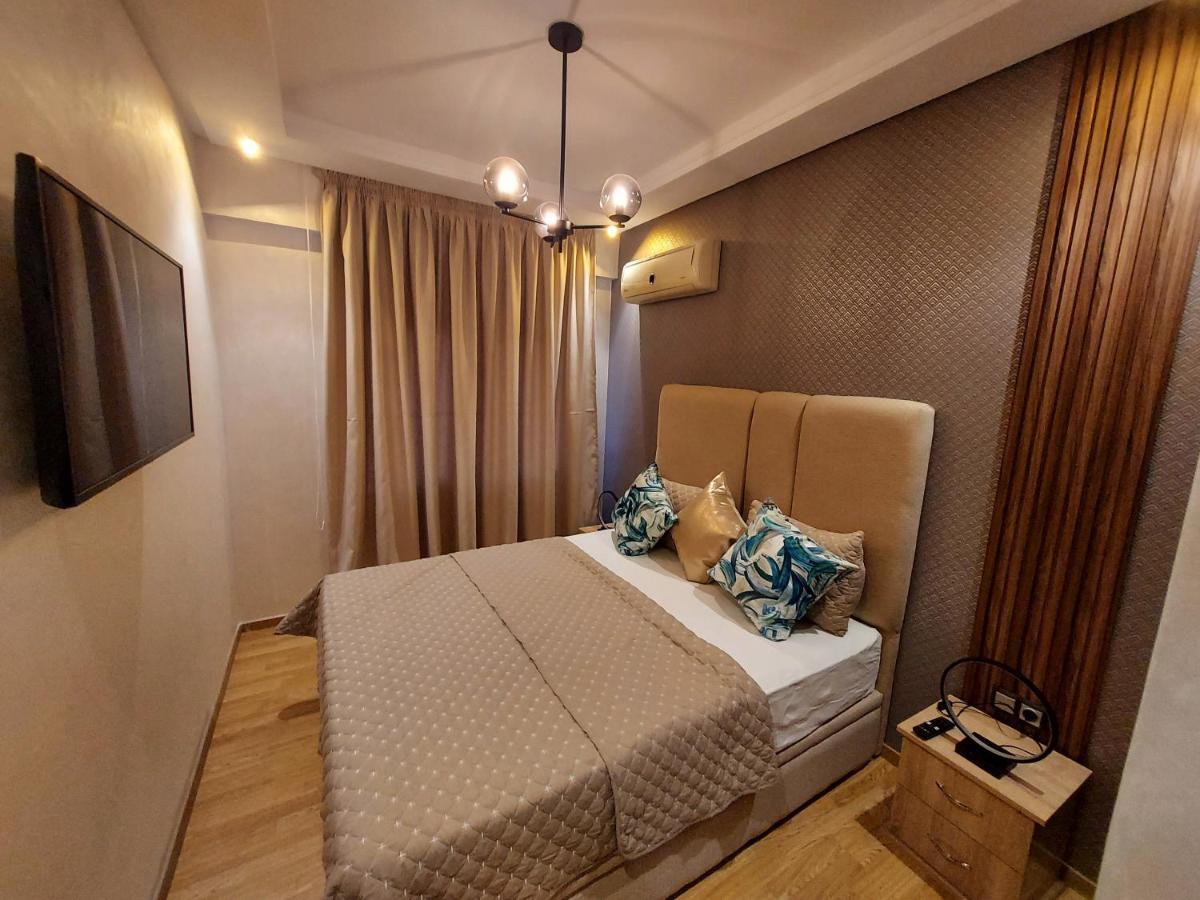 Modern Apartment Opposite The Hassan2 Mosque, Very Well Equipped And Stylish, 85 M2 With Gym And Direct Sea View With Underground Garage , Prohibits Unmarried Couples Of Arab Origin Казабланка Екстериор снимка